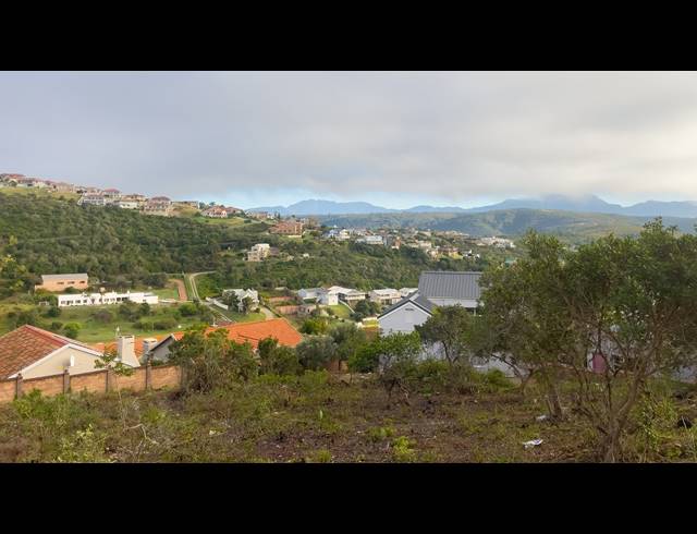 859M² VACANT LAND FOR SALE IN BERGSIG